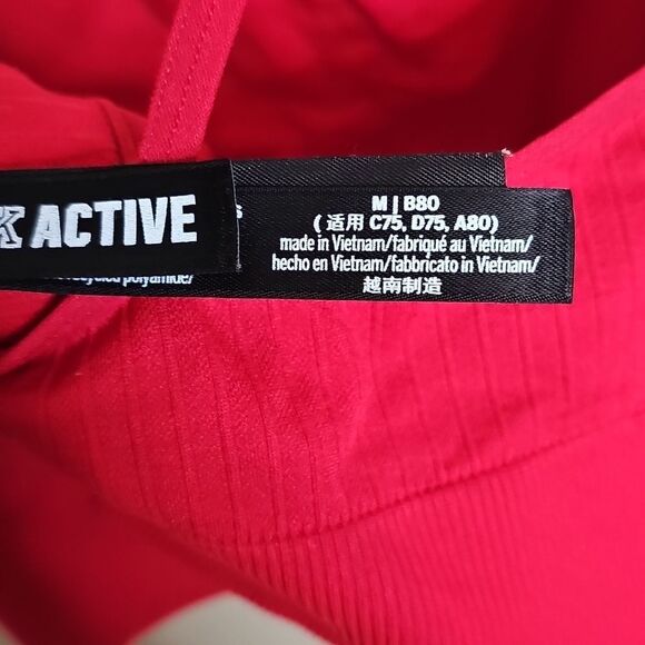 PINK Victoria's Secret Active Red Seamless Ribbed Crop Bra Top Medium - Picture 5 of 5
